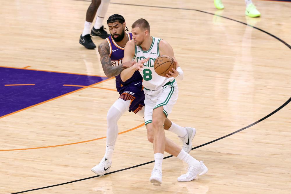 让男将后场 让男将后场