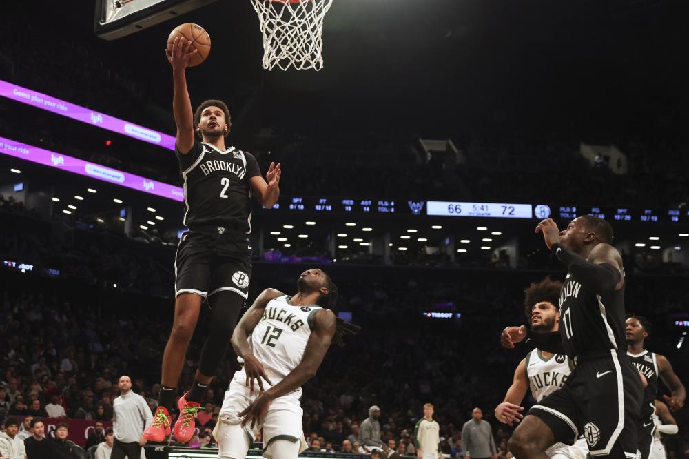 2025年东运会｜ 女篮少帅初生之犊不怕虎 陈玉霞挑战双金